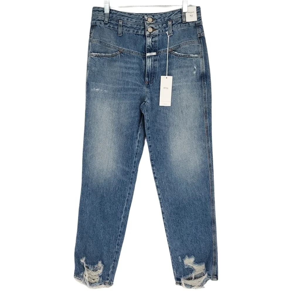 Closed Distressed Blue Cropped Jeans
